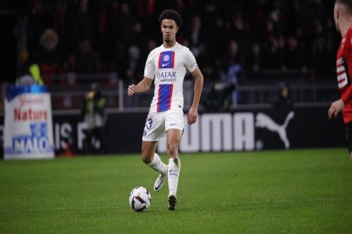 سان جيرمان يعلن مدة غياب إيمري